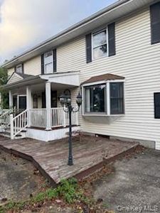 60 Valleywood Road