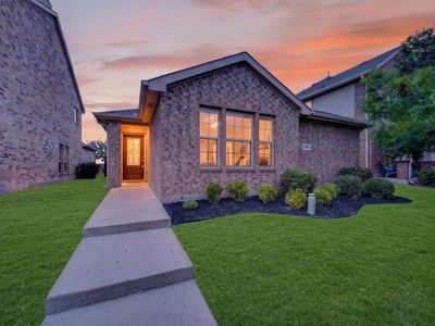 1705 Applegate Way