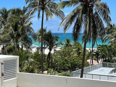2655 Collins Ave APT 509