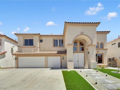 5440 Regal Peak Dr