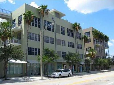 435 N Andrews Ave #304