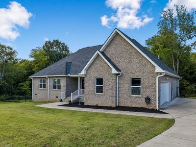 400 Mockingbird Ln