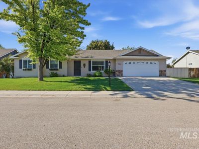 731 W Miranda Ave