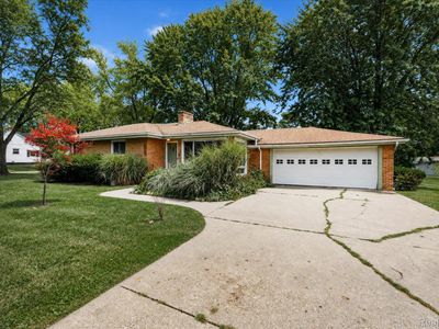 4499 S Linden Rd
