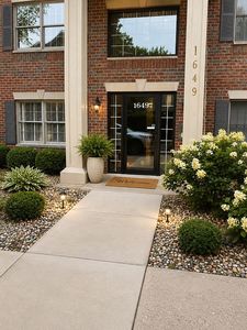 1649 White Oak Cir Unit 1-C