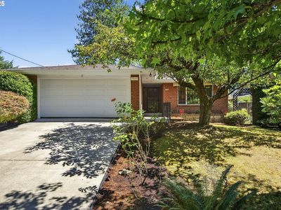 7806 N Washburne Ave