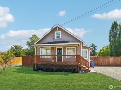 Property at 221 3rd Avenue NW, Pacific, WA