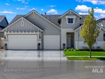 5921 Pioneer Trail Way