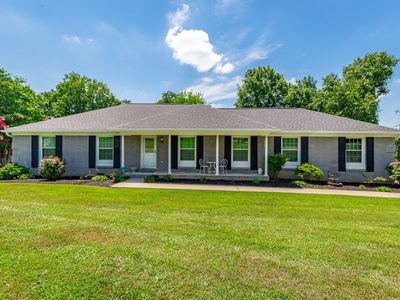 305 Battlefield Cir
