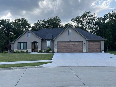 105 Walton Heath Ct