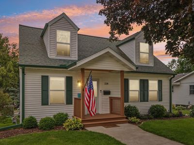 228 North Pleasant AVENUE