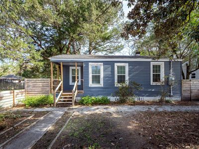 2745 W Surrey Dr