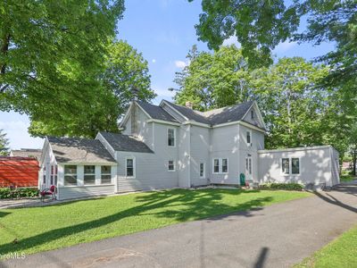 62 Pomeroy Ave