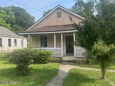 2230 KINGSTON Street