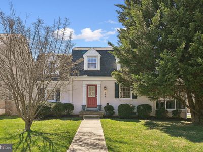 544 W Montgomery Ave