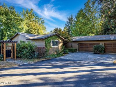 3610 N Broken Arrow Rd