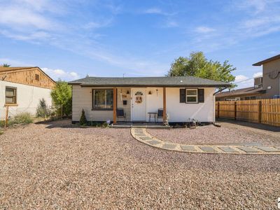 2704 Denver Blvd