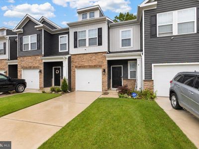 6 Whaler Dr