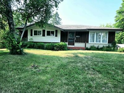 8830 W Greenwood Ter