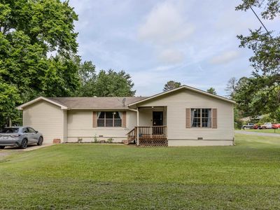 1526 Scenic Dr