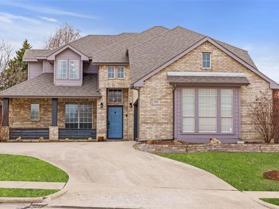 5914 Ambassador Ln