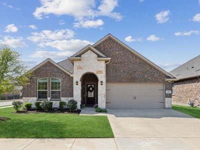 1121 Royal Ln