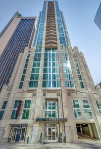 415 Church St APT 2211