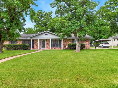 906 Linkwood Dr