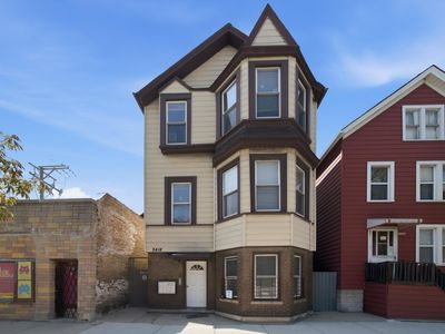 2418 N Western Ave #Coach