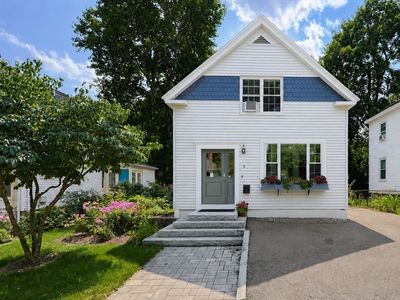 Property at 9 Parmenter Ave, Maynard, MA
