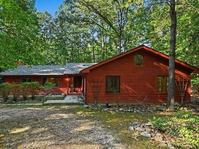 102 Webb Dr