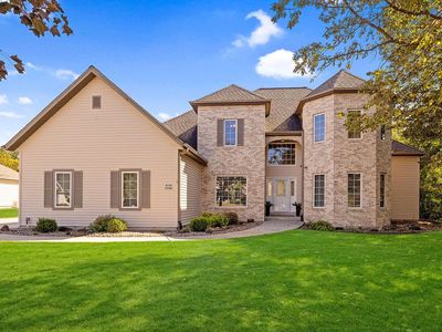 W204S8290 Pasadena DRIVE