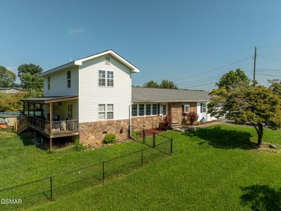 920 Oakwood Dr