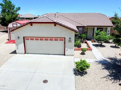 2611 Rising Moon Way