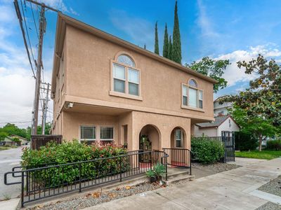 2017 30th St