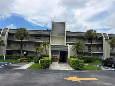 4120 Tivoli Court #208