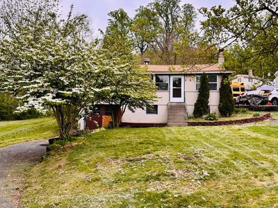 4 Elm Dr