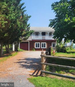 Property at 604 State St, Ellendale, DE