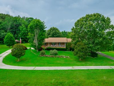 10245 Snow Hill Rd