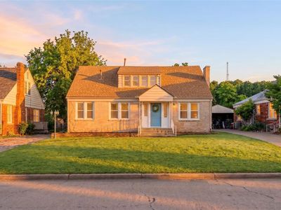 2128 NW 25th St