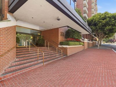 101 Lombard St APT 201E