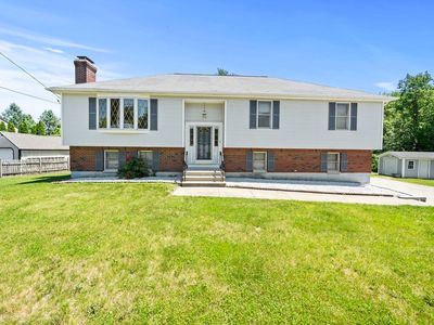 5 Mystic Ln