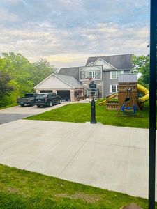 75 Sentinal Dr