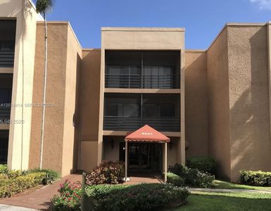 4040 N Hills Dr APT 20