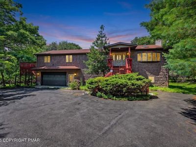 175 Winding Way
