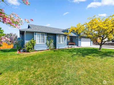 321 Goldcrest Street NW