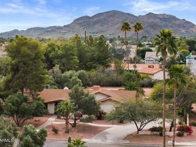 5401 E SAHUARO Drive