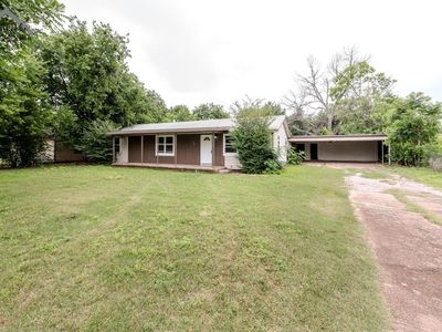 924 Falls Dr
