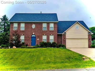 16181 Valcrest Dr