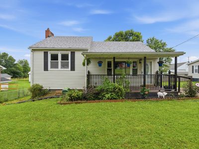 671 Main St